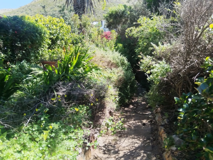 To Let 3 Bedroom Property for Rent in St James Western Cape